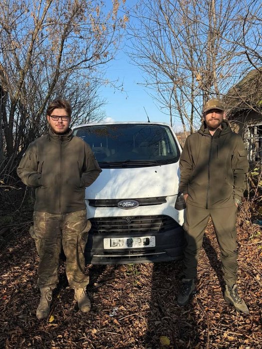 Зображення збору '15 Авто & 15 Воїнів * 15 Підрозділів'